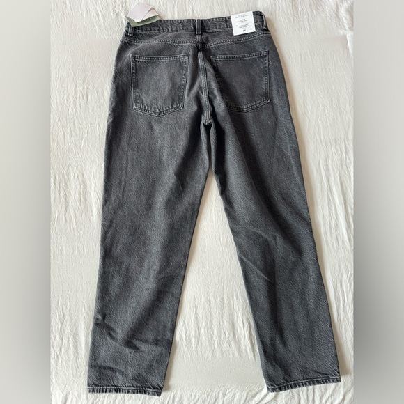 H&M tapered regular waist jeans - Picture 3 of 4